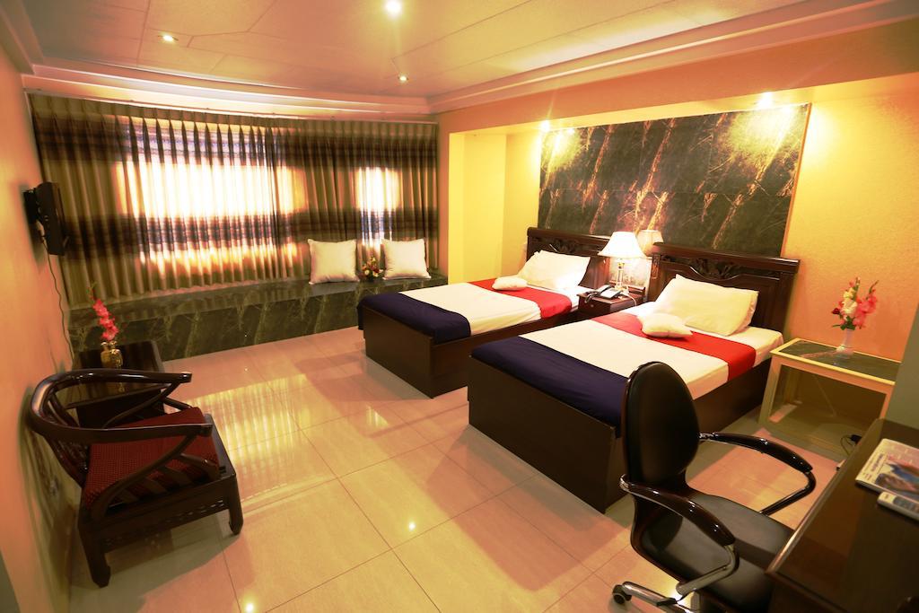 Hotel Eastern House Dhaka Exterior foto